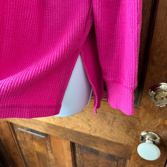 Old Navy Flamingo Feather (Pink) Henley w/Snaps Tunic Medium - Picture 6 of 11